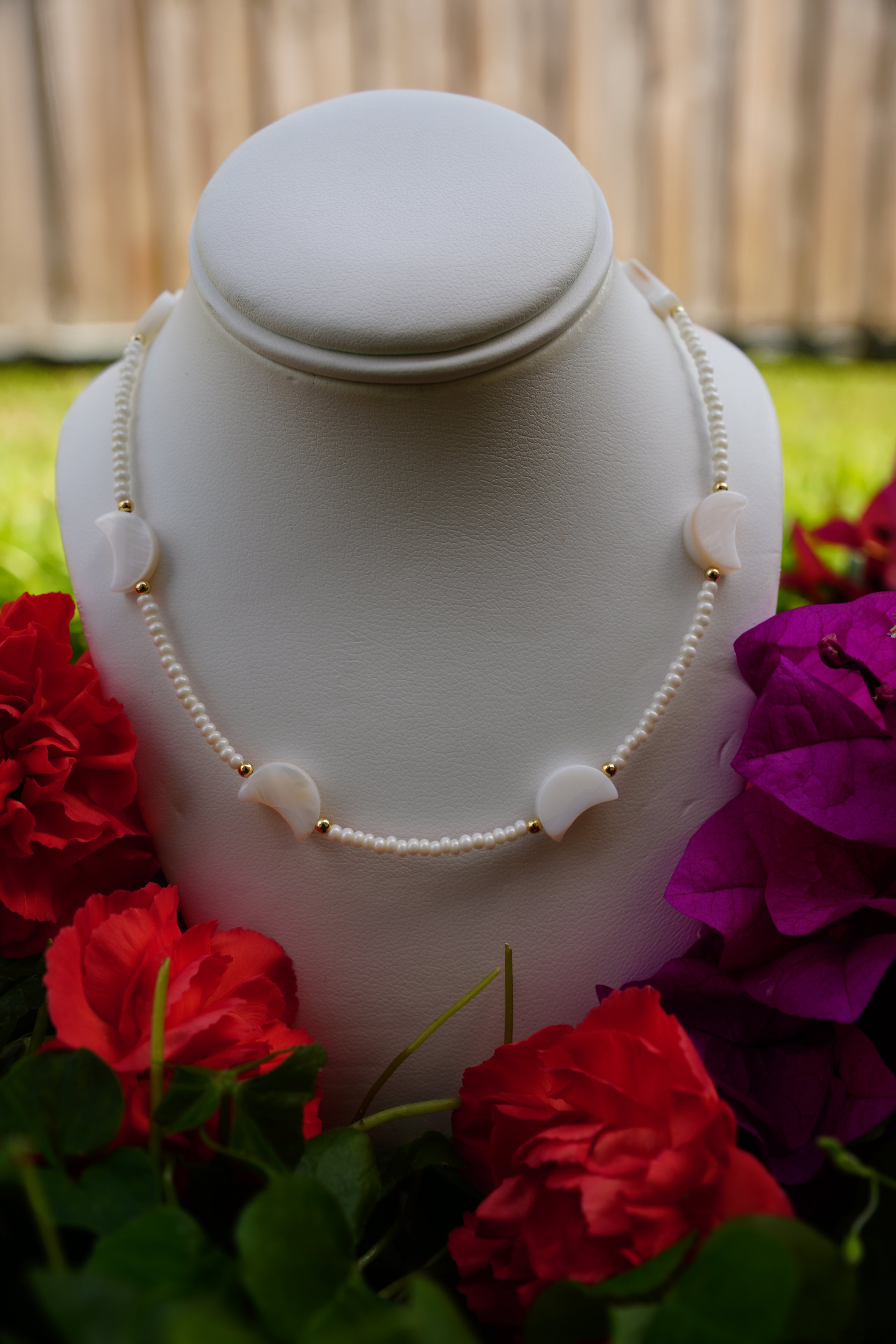 Ivory Moon Glow Necklace