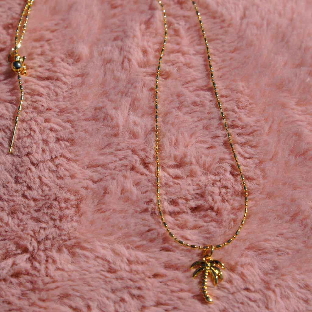 Golden Palm Essence Necklace