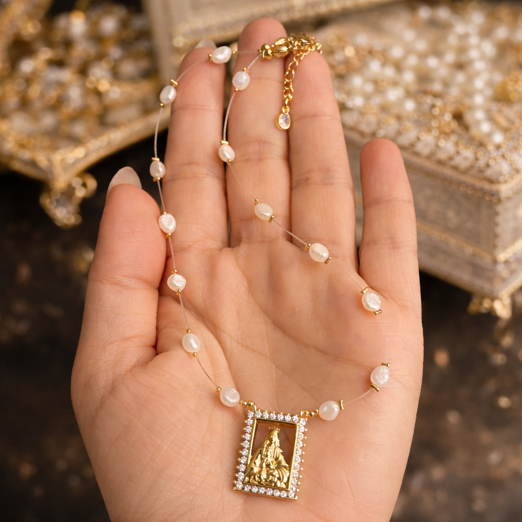 Coromoto Grace Necklace